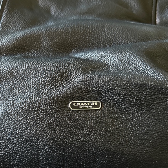 Coach Black Leather Shoulder Bag - Picture 2 of 6